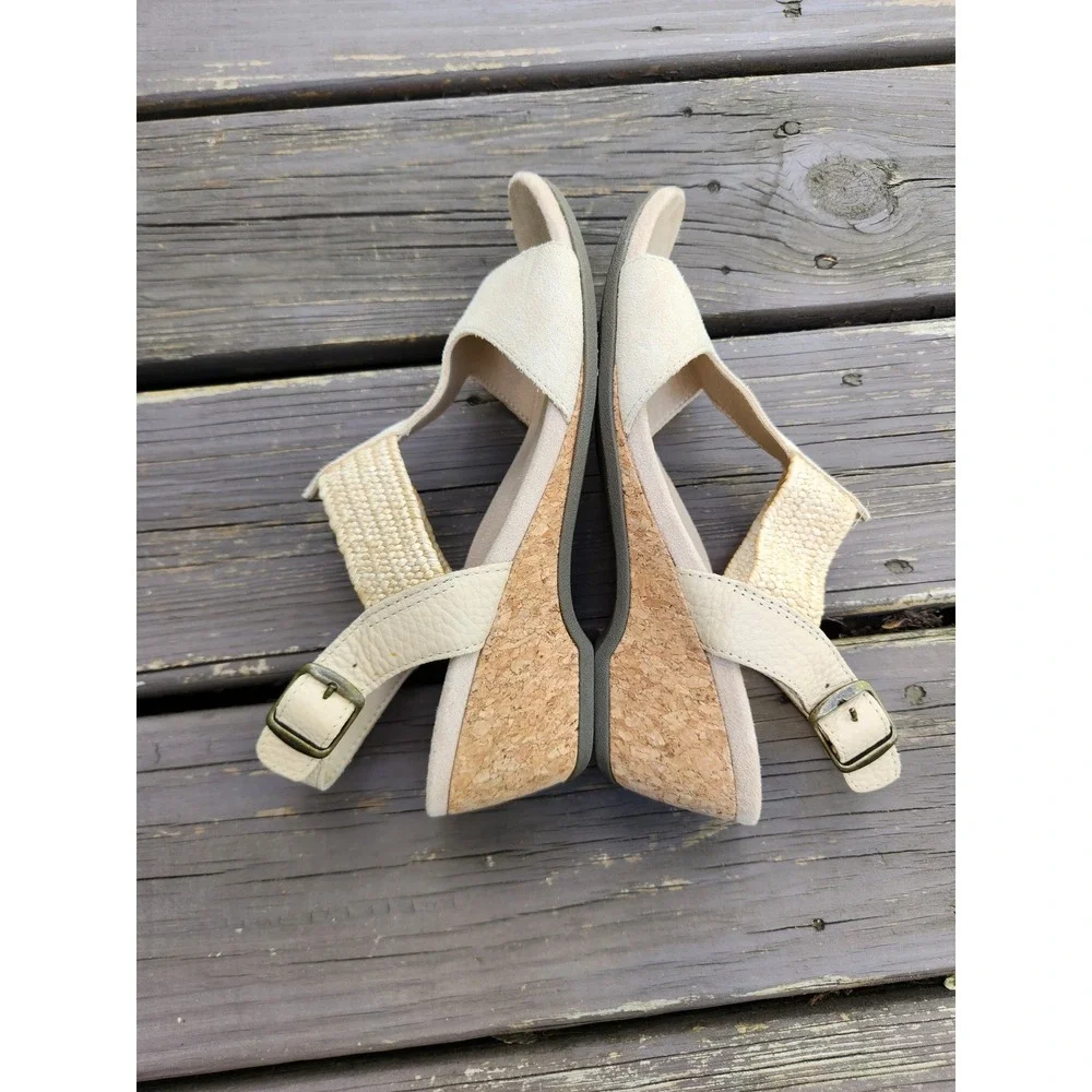 Vionic Kaytie Wedge Sandals Cream Leather Raffia Cork Slingback 8.5
